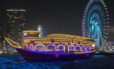 Dhow Dinner Cruise in Dubai Marina